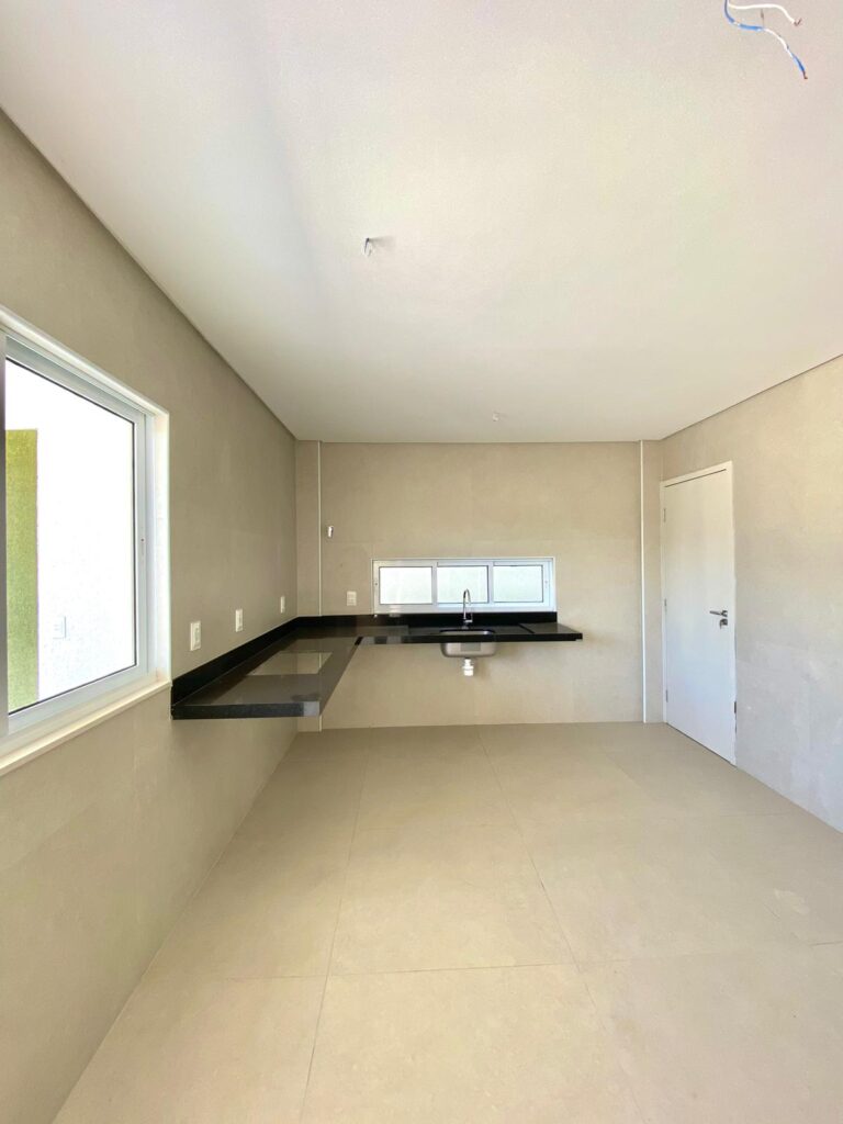 Casa a venda na zona leste de Teresina