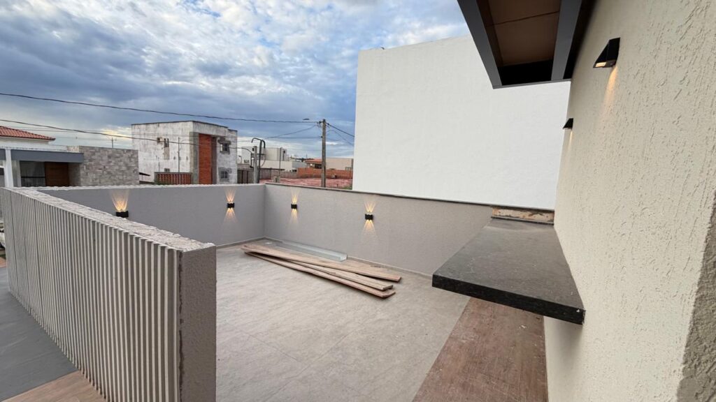 Casa com 3 suítes no Aldebaran Leste